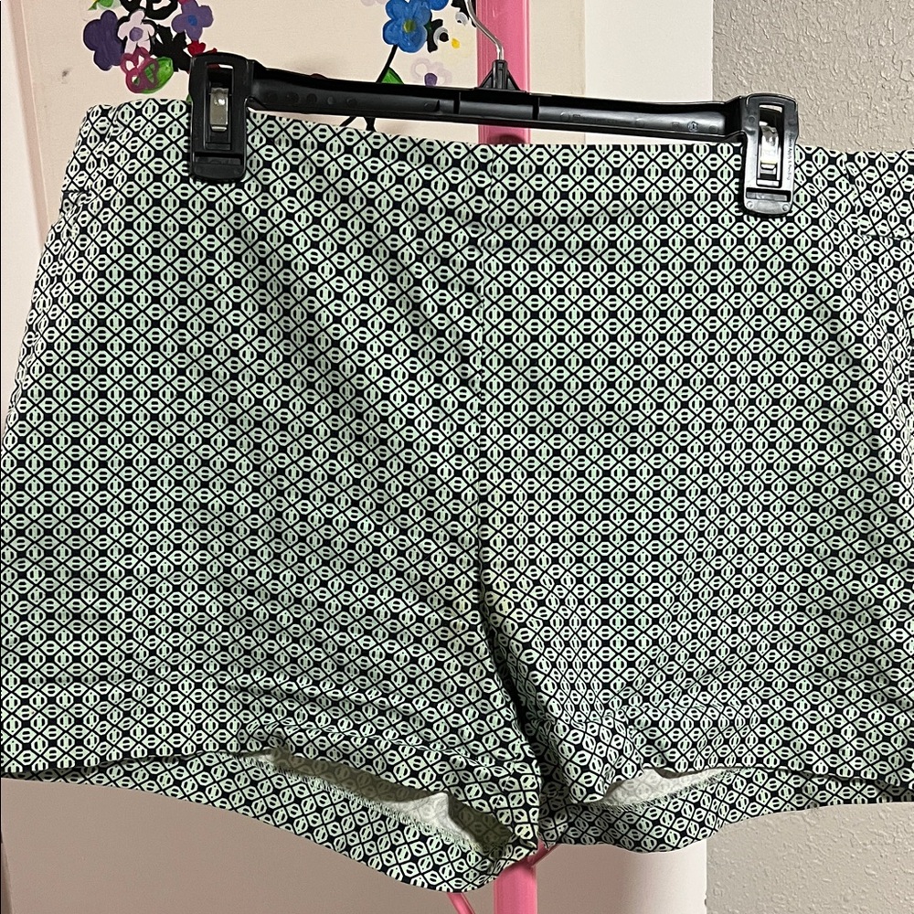 Patterned Green Women's Shorts Banana Republic